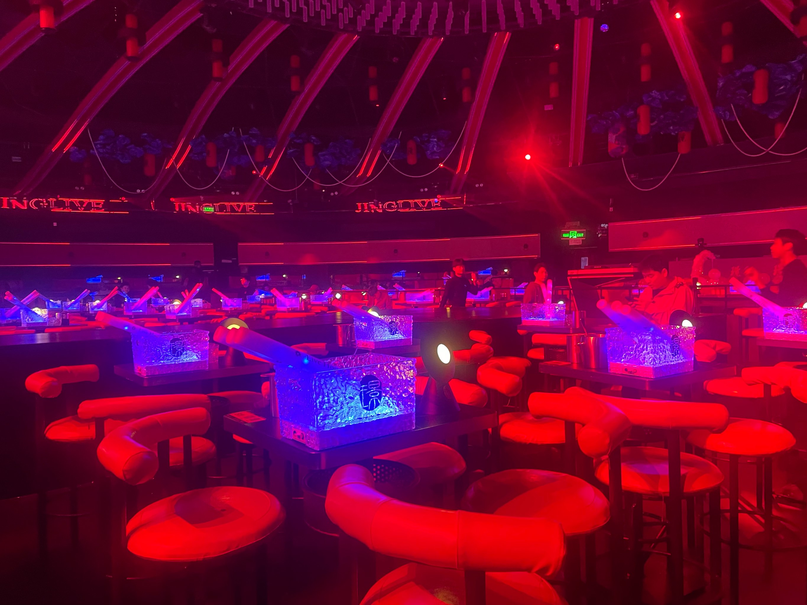 信阳商务ktv环境好服务佳-浉河区ktv预订